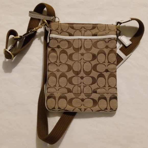 Coach Handbags - Coach brown crossbody bag